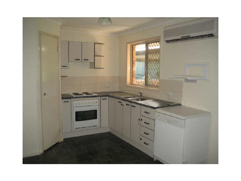 15 Hillcrest Street, Flinders View QLD 4305