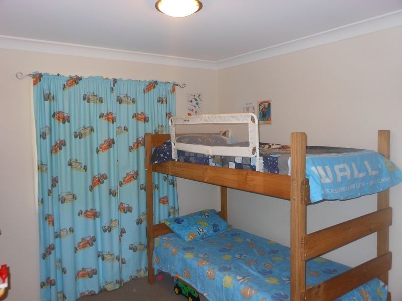 4 Stockdale Place Wulkuraka, Ipswich QLD 4305