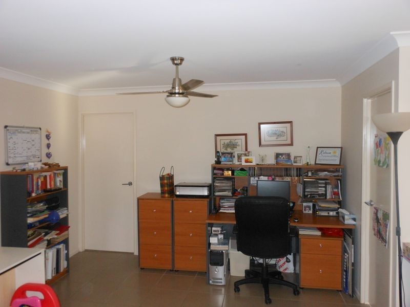 4 Stockdale Place Wulkuraka, Ipswich QLD 4305