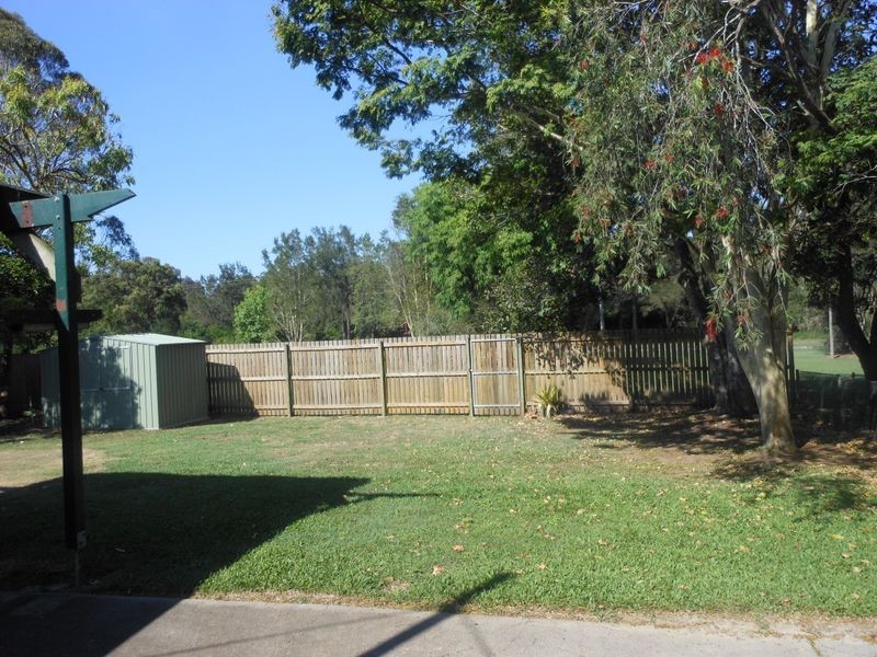 9 Prunda Parade, Raceview QLD 4305