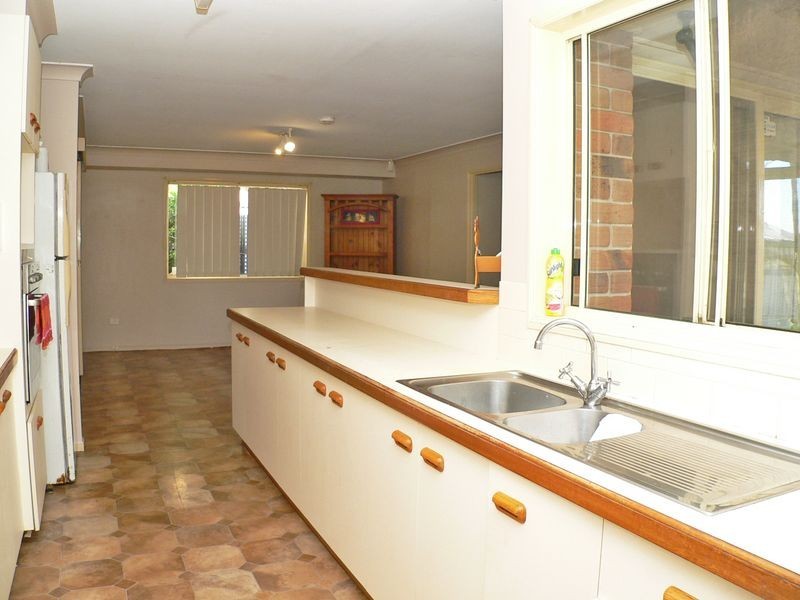 90 Aspinall Street, Leichhardt QLD 4305