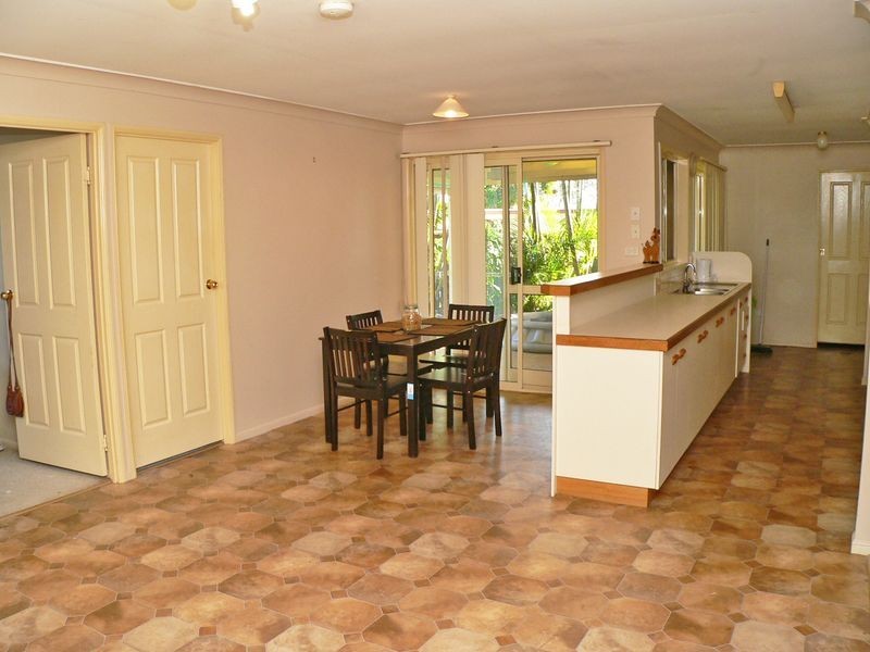 90 Aspinall Street, Leichhardt QLD 4305