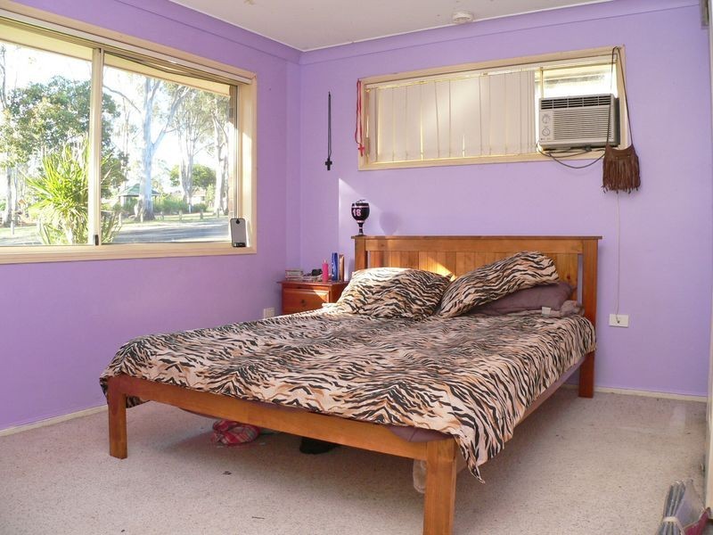 90 Aspinall Street, Leichhardt QLD 4305