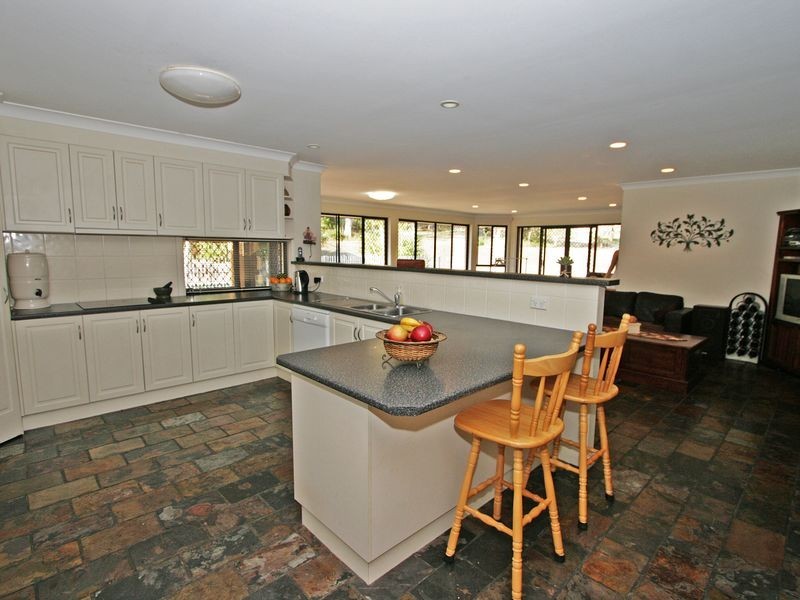 18 Darling Court, Karalee QLD 4306