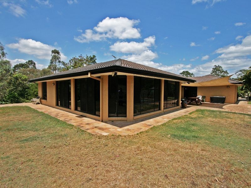18 Darling Court, Karalee QLD 4306