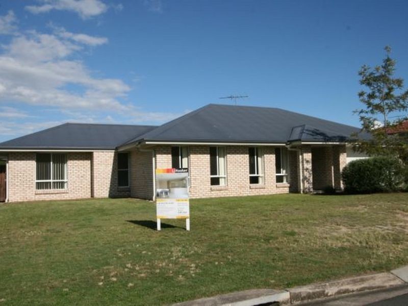 2 Toronto Court, Brassall QLD 4305