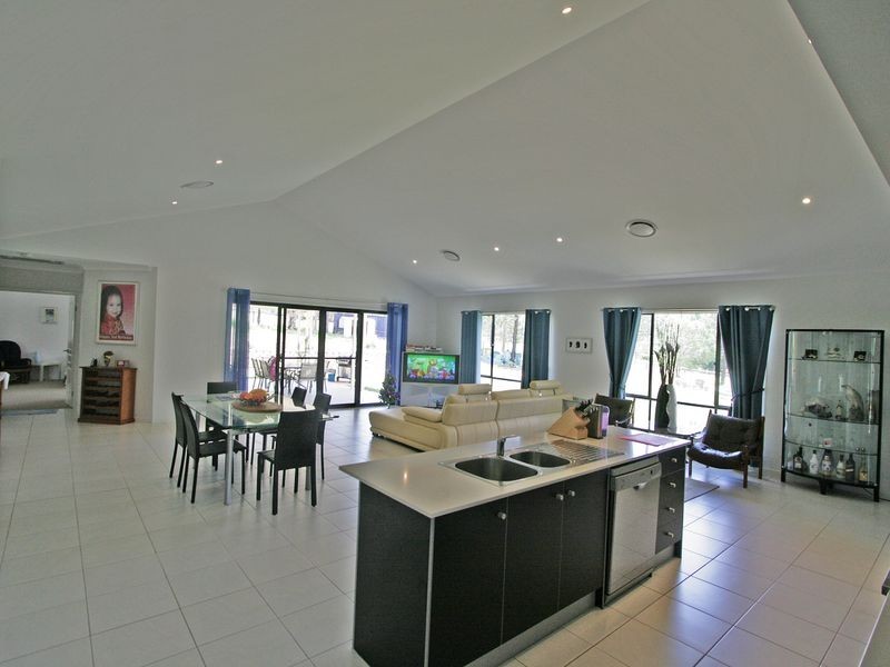 20 Sandpiper Drive, Regency Downs QLD 4341