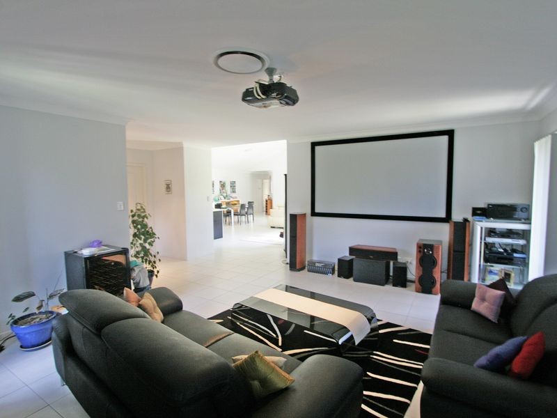 20 Sandpiper Drive, Regency Downs QLD 4341