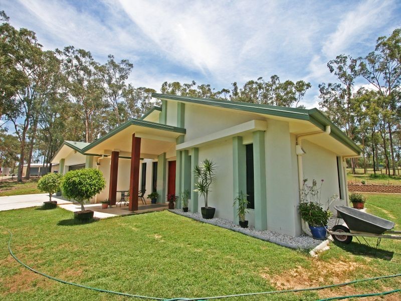20 Sandpiper Drive, Regency Downs QLD 4341
