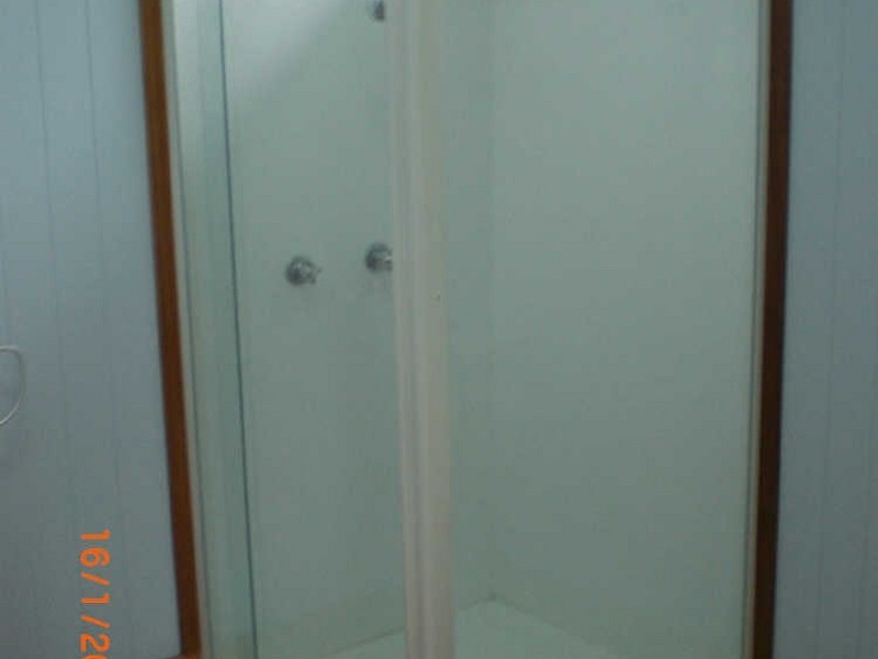 1/136 Jacaranda Street, North Booval QLD 4304