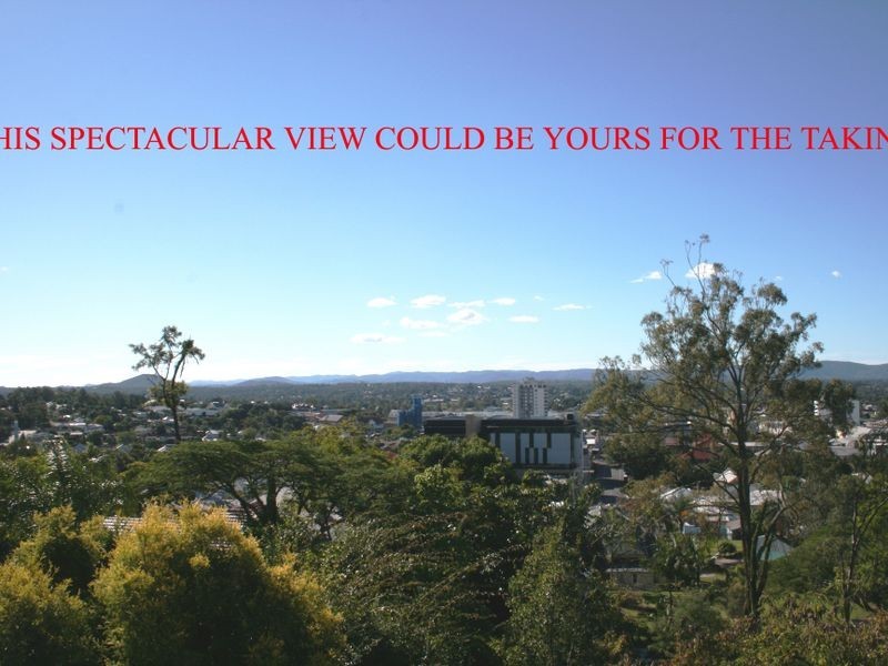 11 Chelmsford Avenue, Ipswich QLD 4305