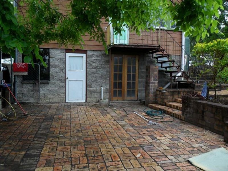 4 Power Street, North Ipswich QLD 4305