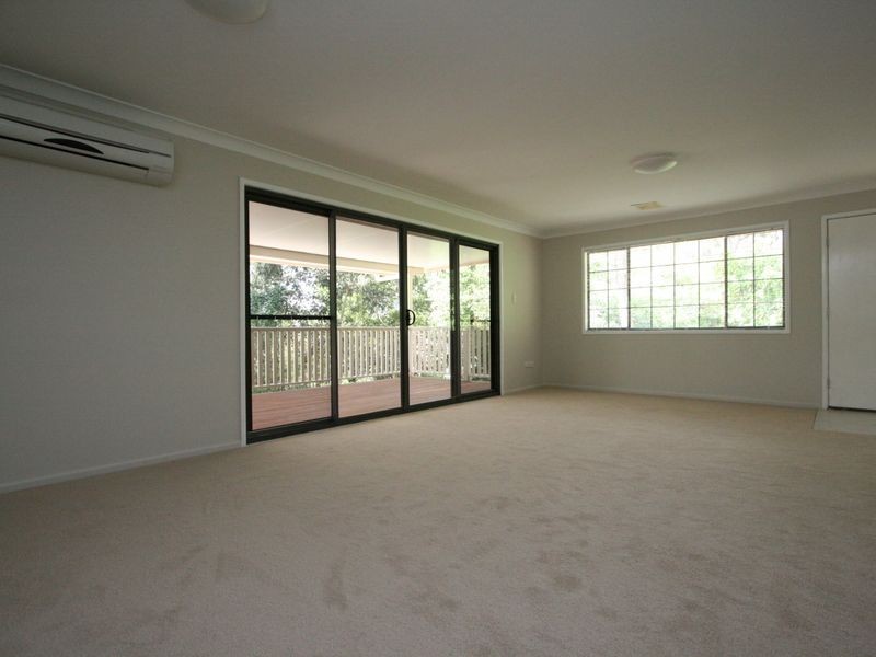 11 Ferrier Street, Tivoli QLD 4305