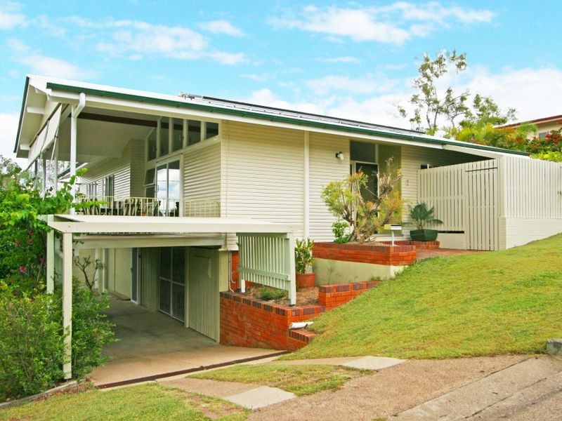 7 Lloyd George Street, Eastern Heights QLD 4305