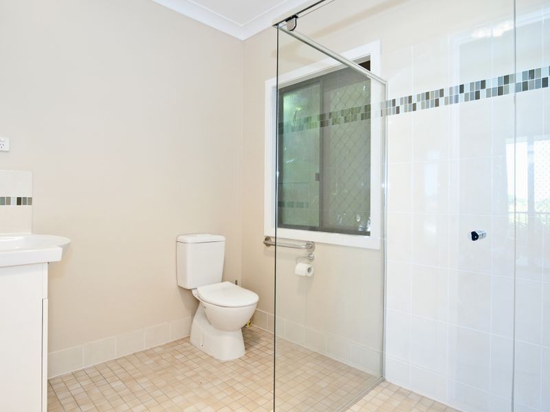 7 Lloyd George Street, Eastern Heights QLD 4305