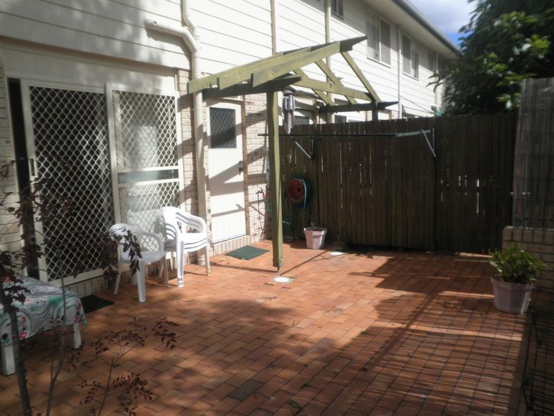 5/12 Bergin Street, Booval QLD 4304
