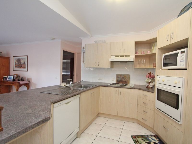 3 Jura Street, Brassall QLD 4305