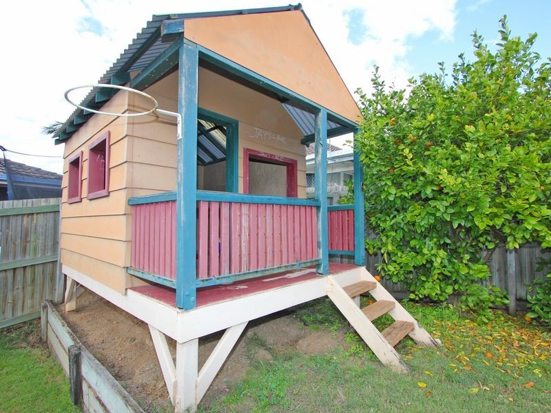 3 Jura Street, Brassall QLD 4305