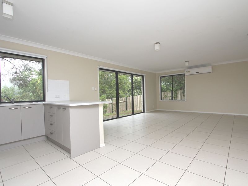 9A Stephenson Street, Sadliers Crossing QLD 4305