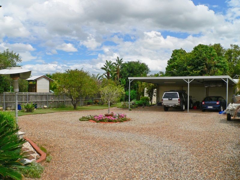 83 Cemetery Road, Raceview QLD 4305