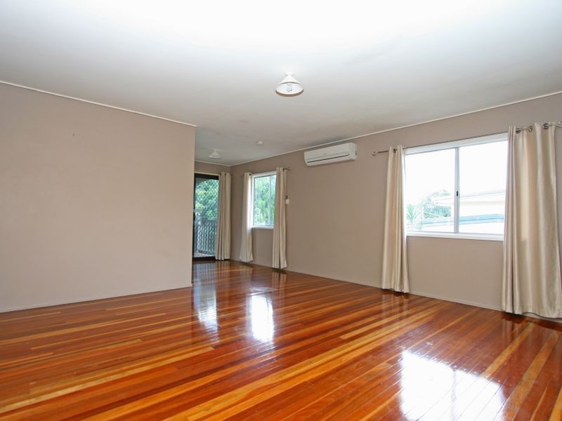16 Reif Street, Flinders View QLD 4305