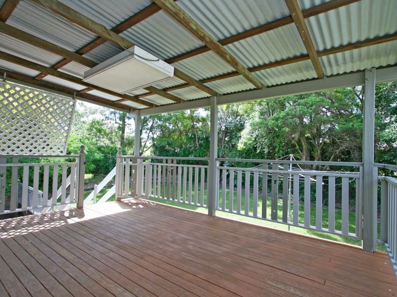 16 Reif Street, Flinders View QLD 4305
