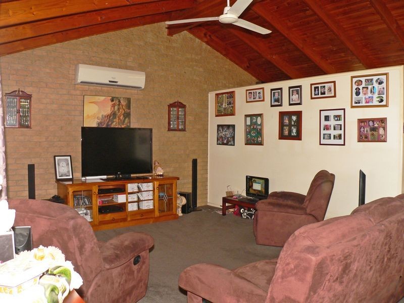 45 Sydney Street, Brassall QLD 4305