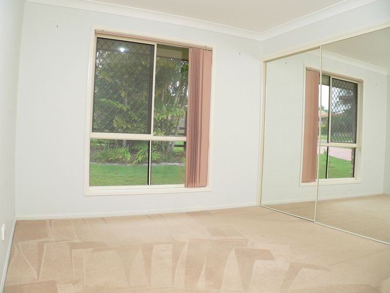 4 Galway Crescent, Brassall QLD 4305