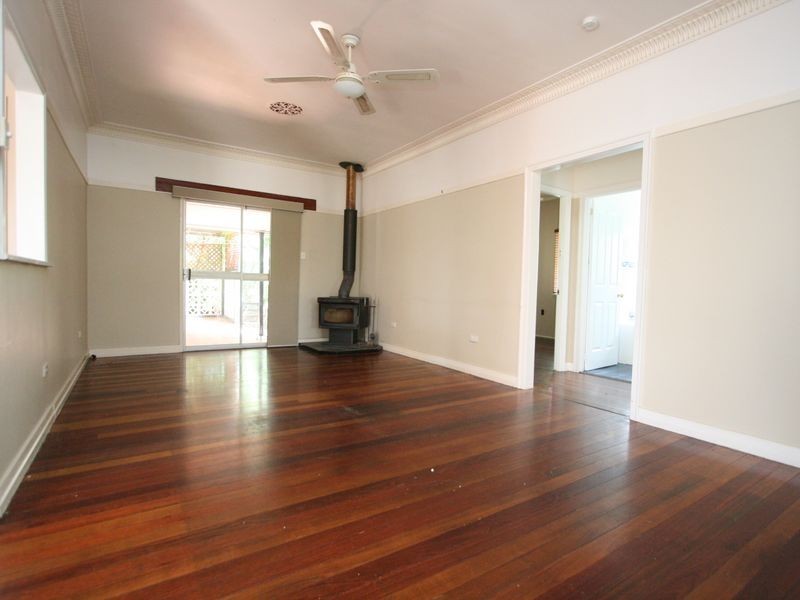 3 Wyndham Street, North Ipswich QLD 4305