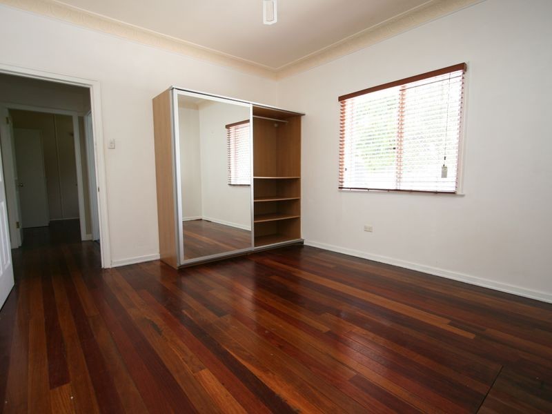 3 Wyndham Street, North Ipswich QLD 4305