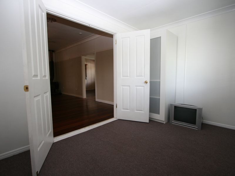 3 Wyndham Street, North Ipswich QLD 4305