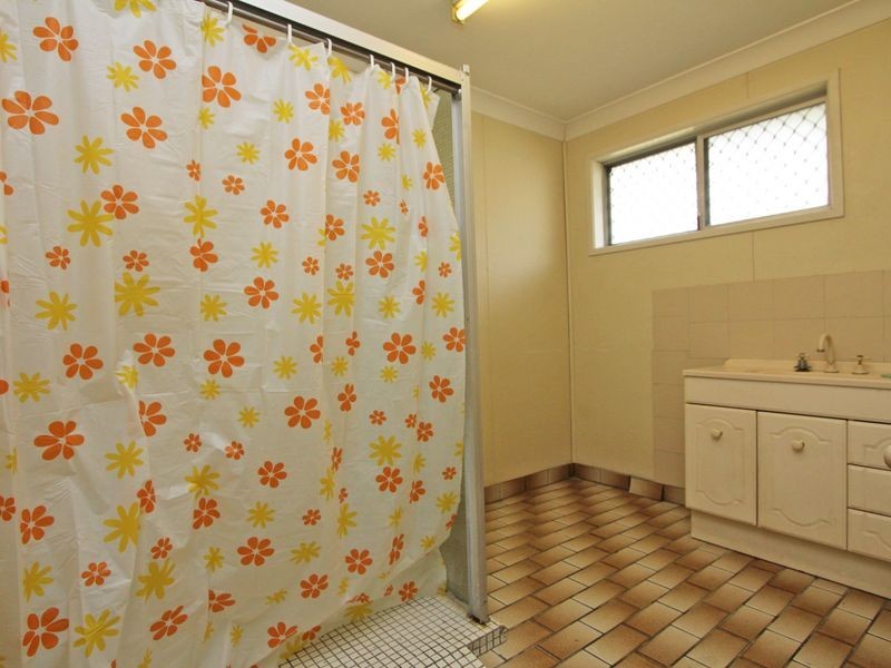 46 Wall Street, Bundamba QLD 4304