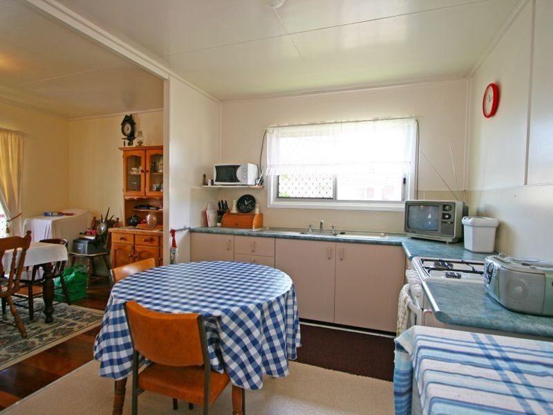 66 Jane Street, Leichhardt QLD 4305