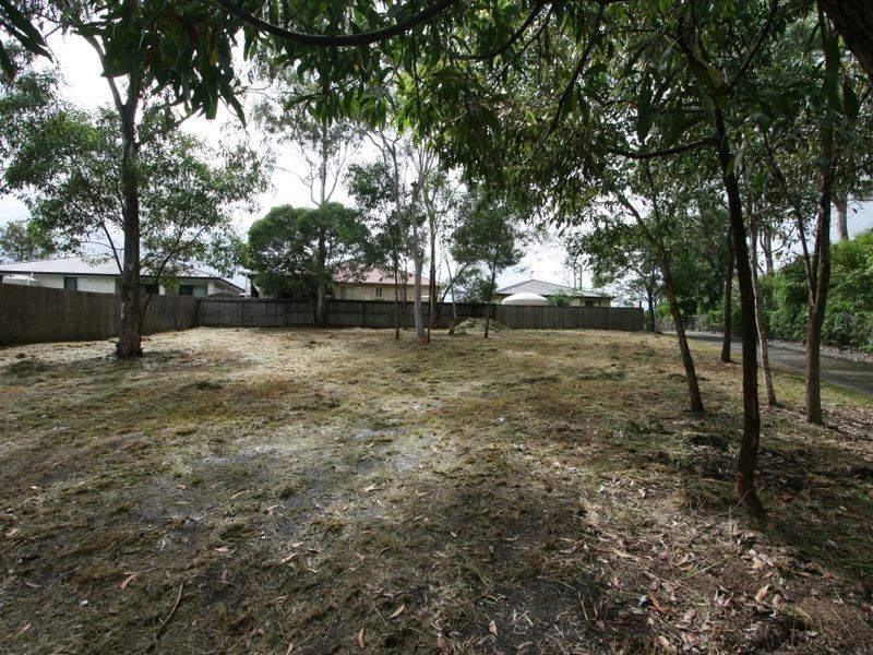 24 John Bell Court, Goodna QLD 4300