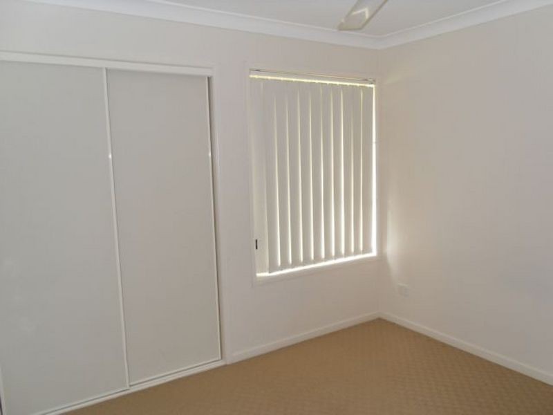 10 Wattle Crescent, Raceview QLD 4305