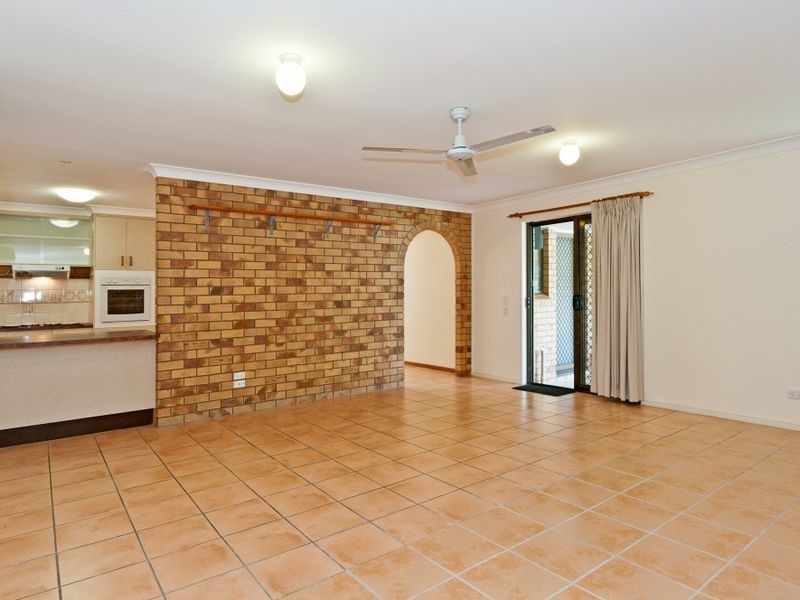 11 Scotts Road, Ripley QLD 4306