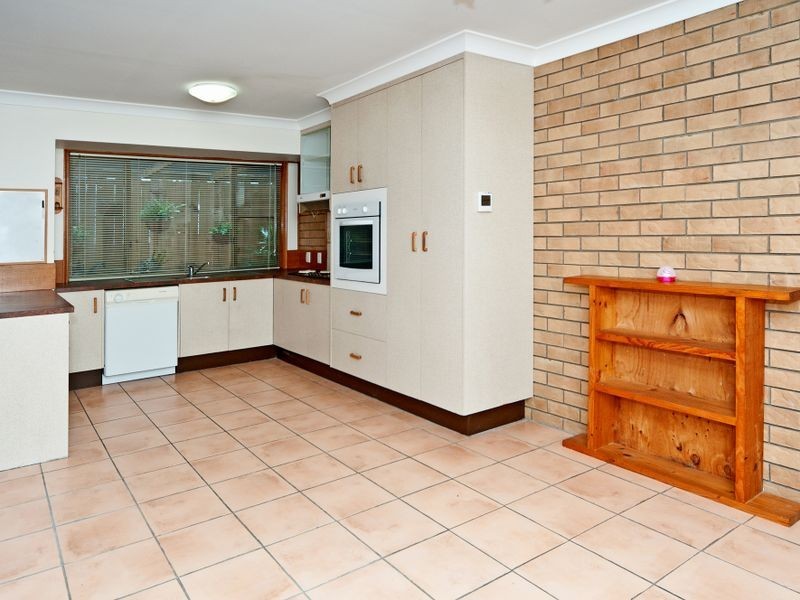 11 Scotts Road, Ripley QLD 4306