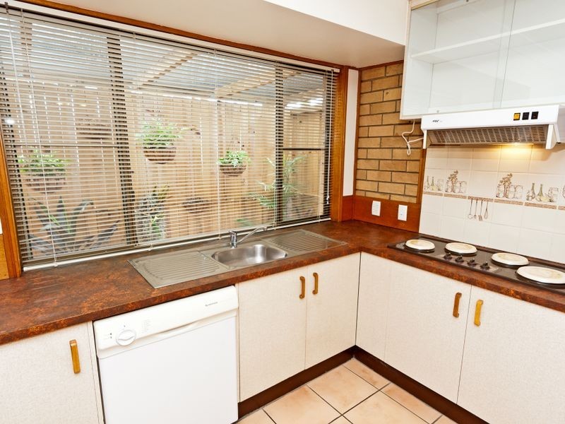 11 Scotts Road, Ripley QLD 4306