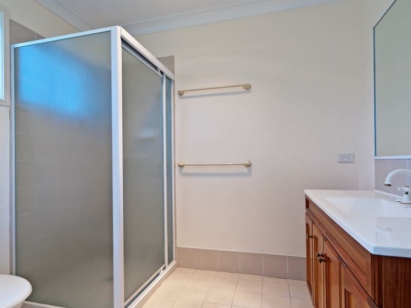11 Scotts Road, Ripley QLD 4306