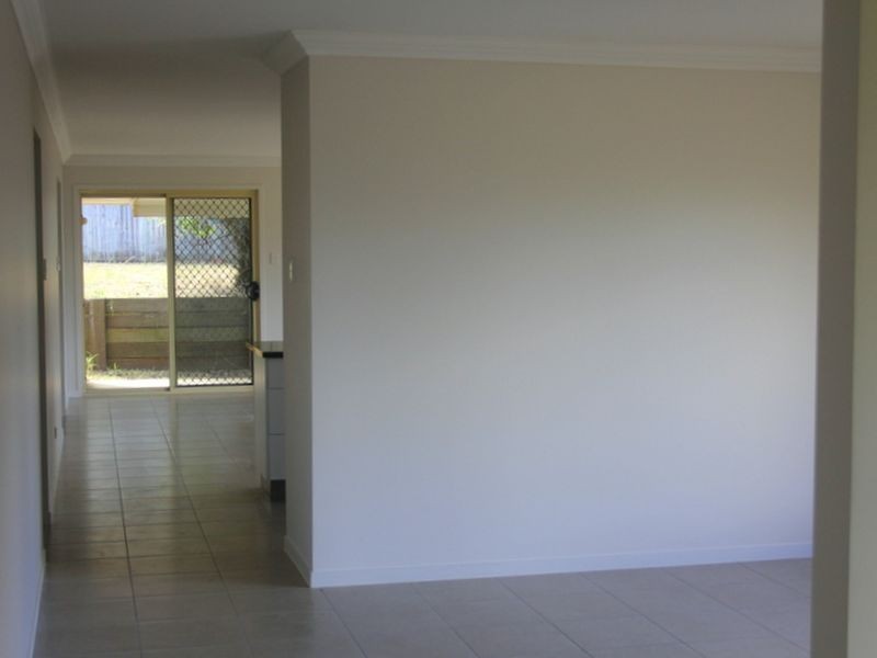 7 Darcy Lane, One Mile QLD 4305