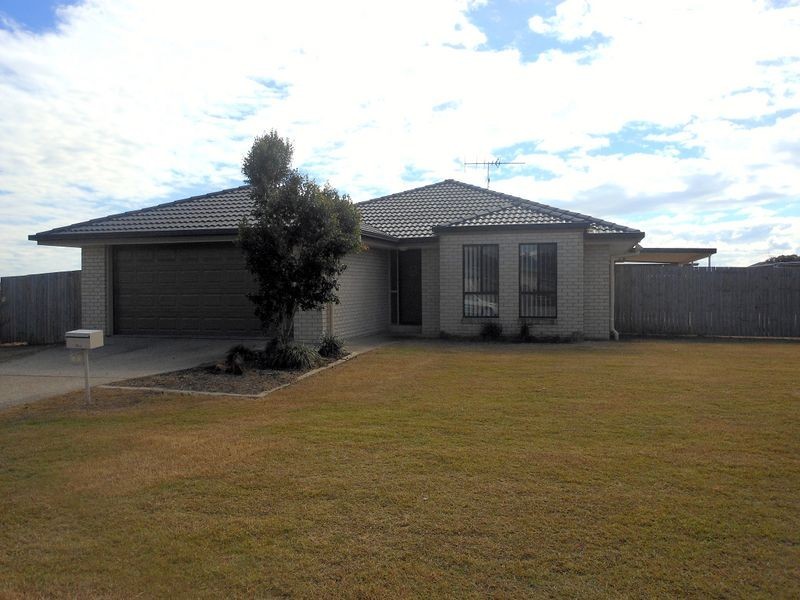 10 Varley Street, Lowood QLD 4311