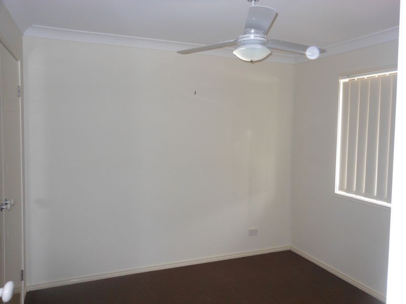 10 Varley Street, Lowood QLD 4311