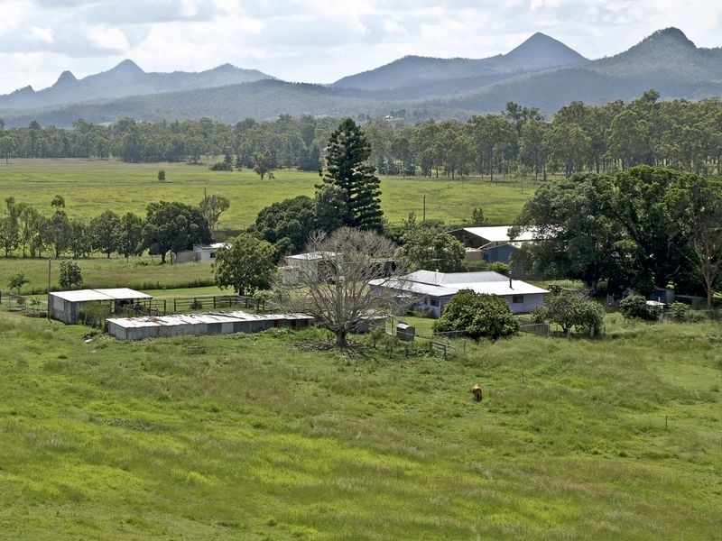 481 Limestone Ridges Rd Limestone Ridges Via, Peak Crossing QLD 4306