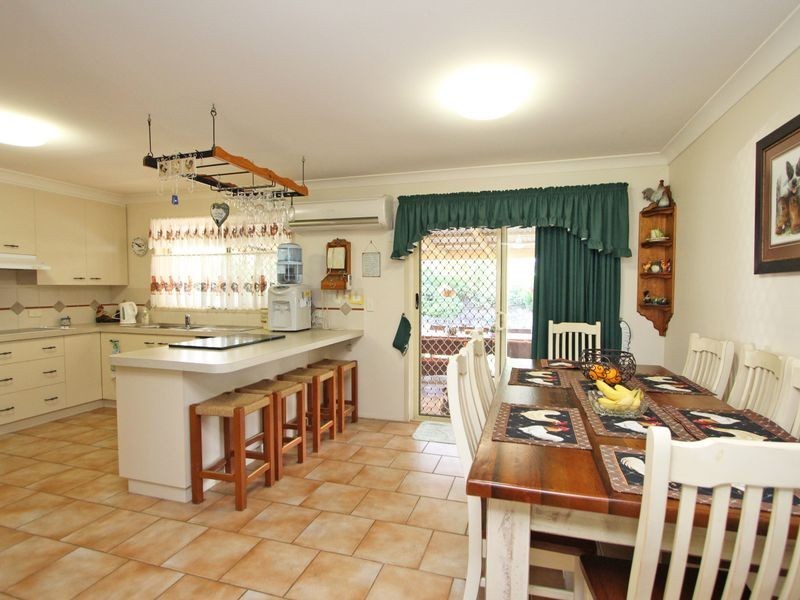 21 Glenross Drive, Pine Mountain QLD 4306