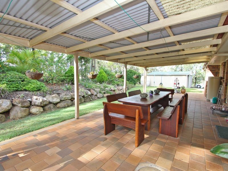 21 Glenross Drive, Pine Mountain QLD 4306
