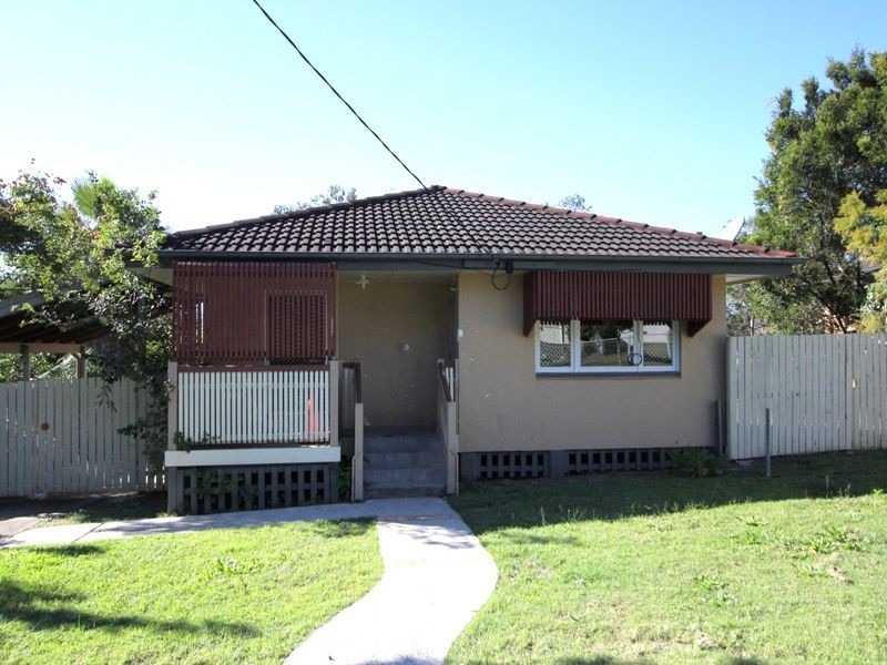 11 McDonald Street, Dinmore QLD 4303