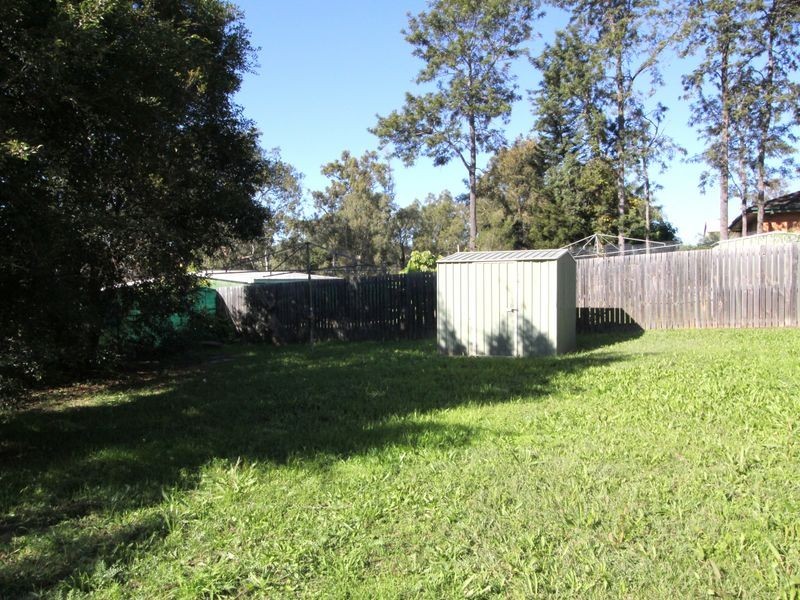 11 McDonald Street, Dinmore QLD 4303