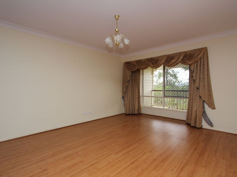 46 Glenross Drive, Pine Mountain QLD 4306