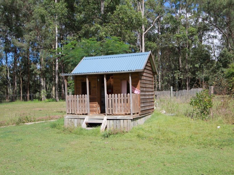 46 Glenross Drive, Pine Mountain QLD 4306