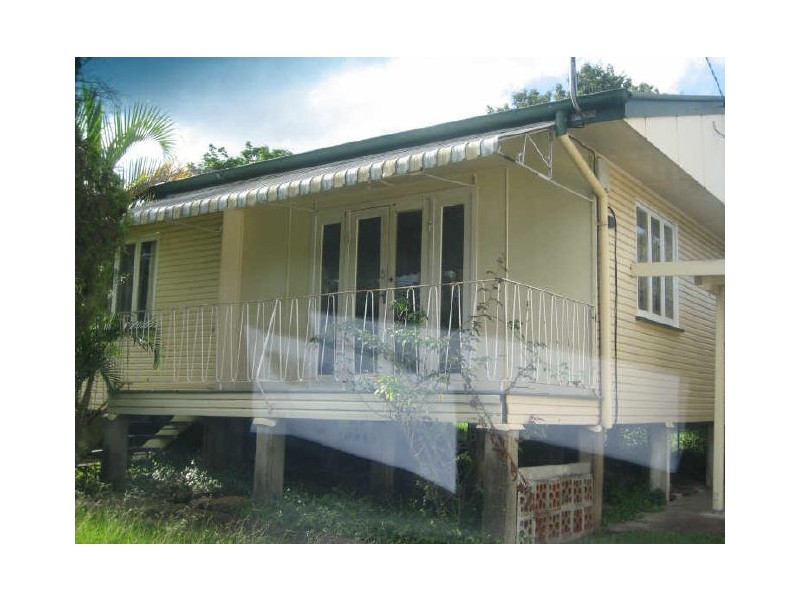 16 Edgar, Eastern Heights QLD 4305